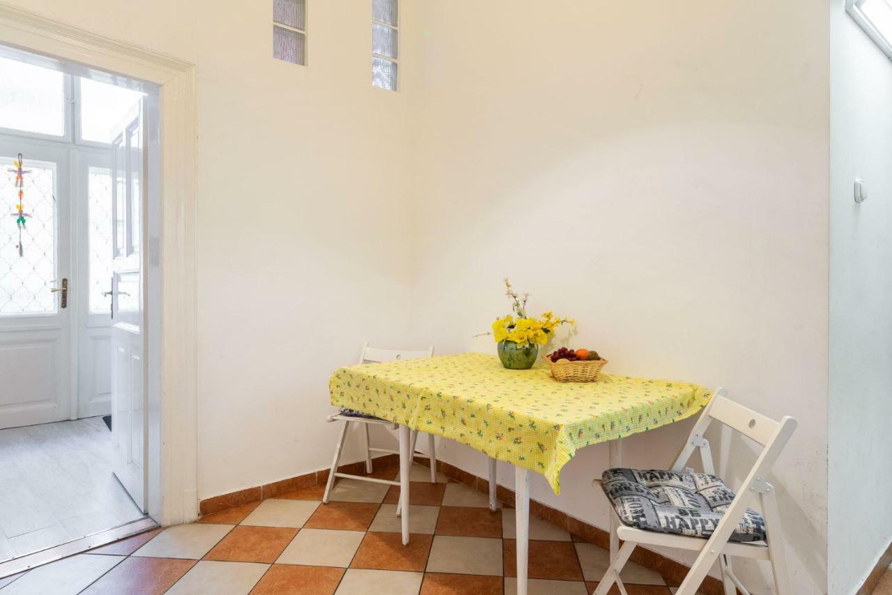 Izabella Home Budapeszt Zewnętrze zdjęcie